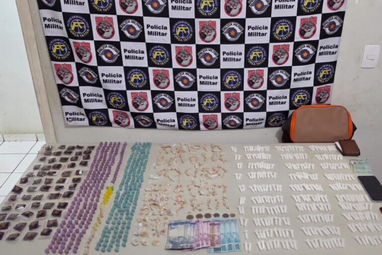 MAIS DE MIL PORÇÕES DE DROGAS SÃO APREENDIDAS E TRÊS PESSOAS SÃO PRESAS NO INTERIOR DE SP